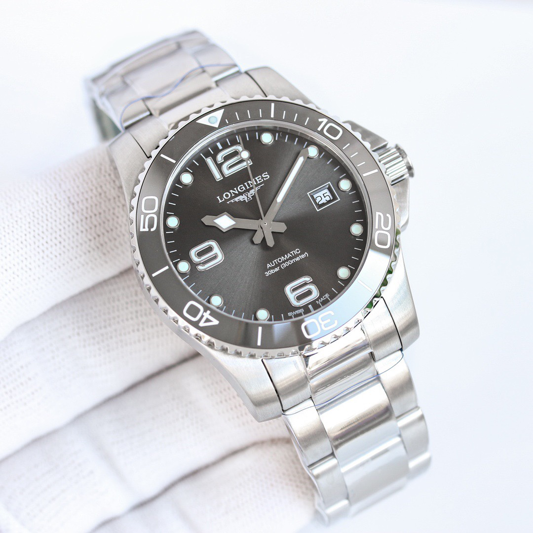 Achetez de luxueuses répliques de montres Longines HydroConquest avec 997402936