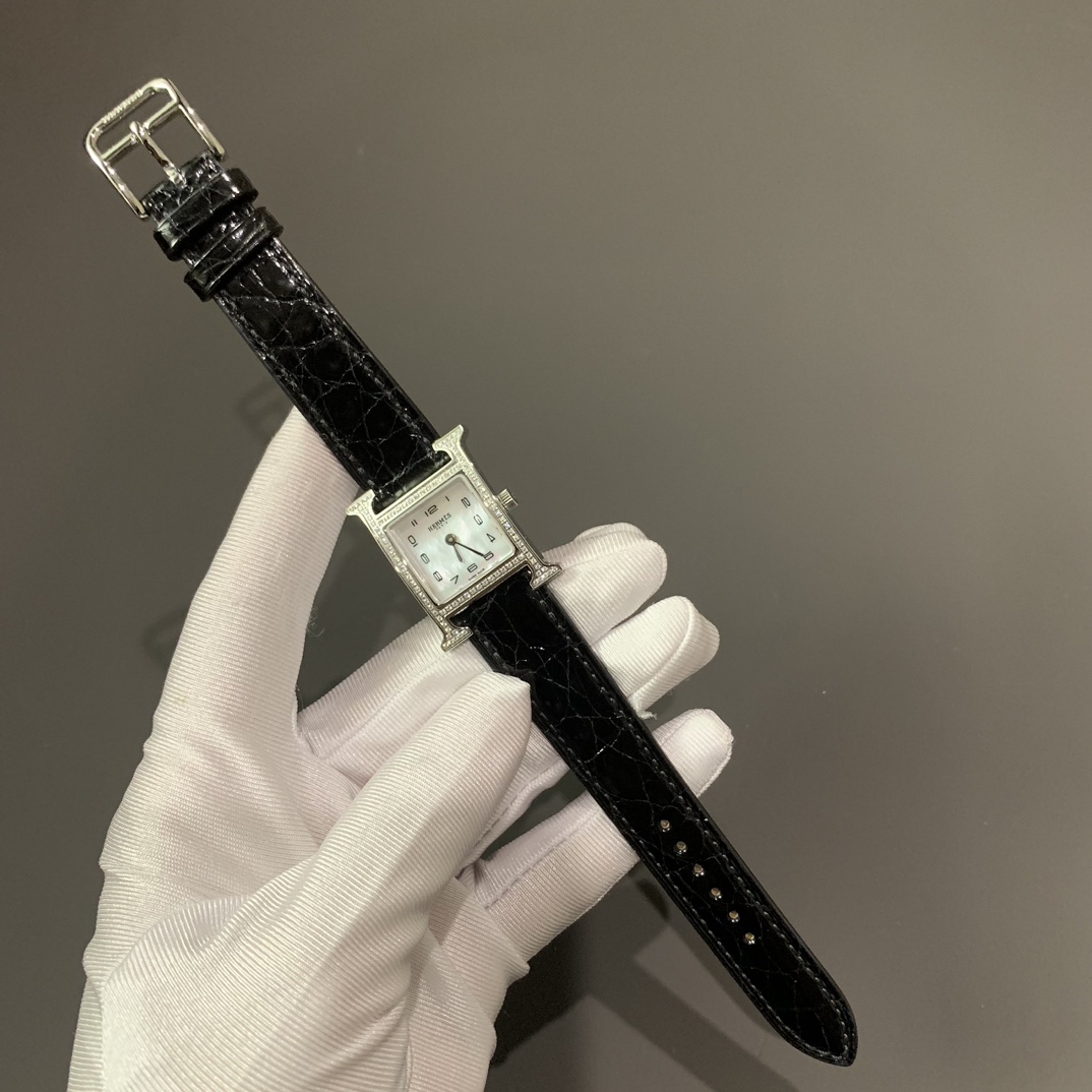 Longines Réplique Montre à Quartz Élégante 21 mm - Fabrication Suisse 1122469675