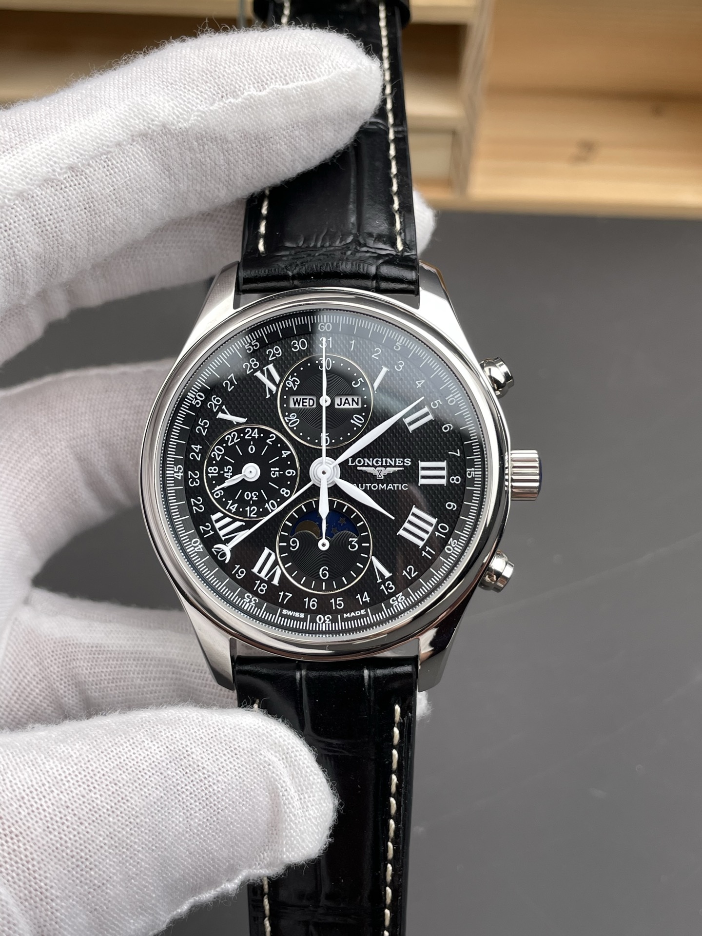 0-623.jpg Réplique de montre de luxe Longines Master Collection 42 mm | 1108964301
