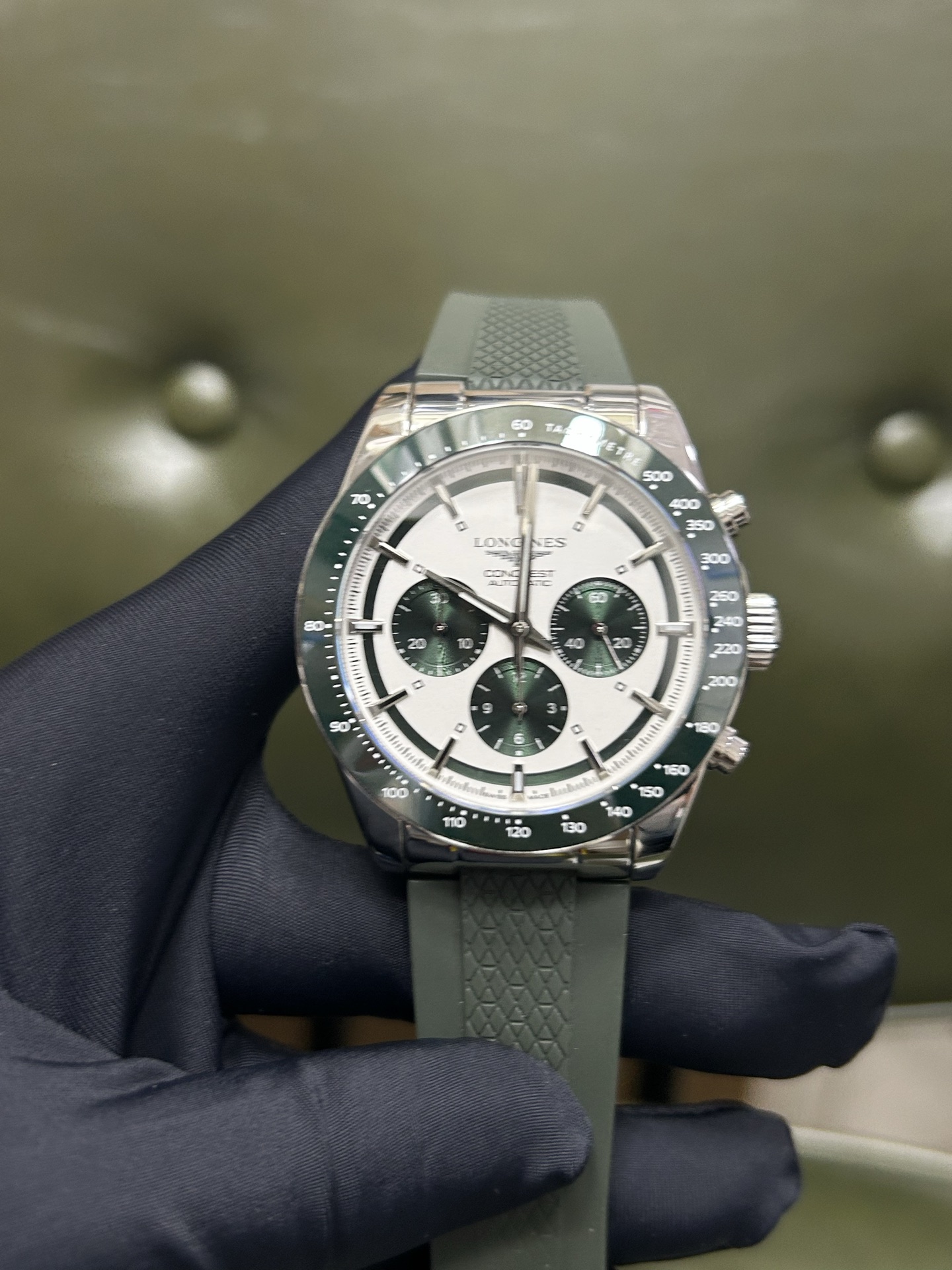 0-813.jpg Montre automatique Longines HydroConquest 42 mm - Mouvement suisse 1062912570