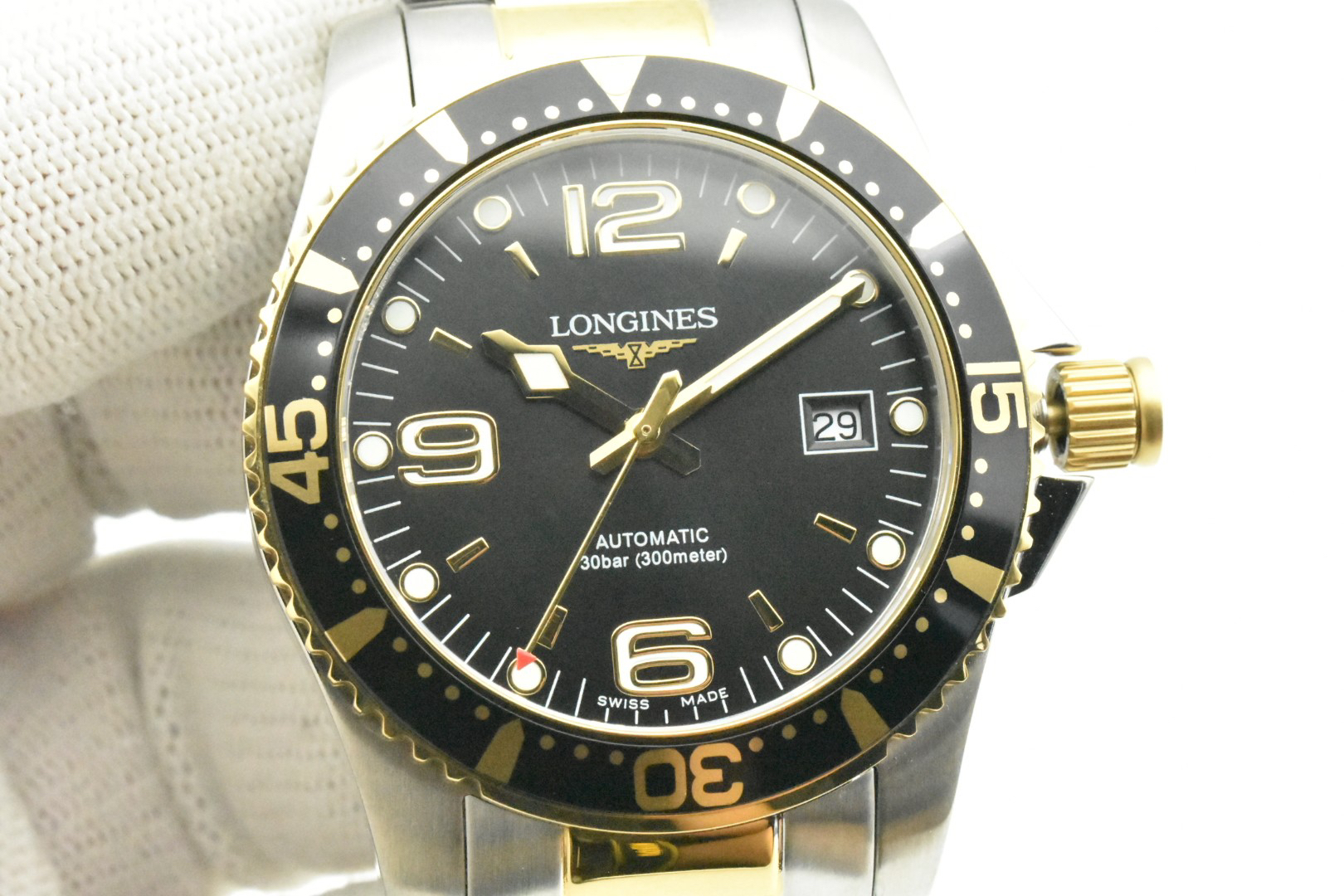 1-366.jpg Montre de plongée automatique Longines HydroConquest 41 mm - Suisse 1134094793