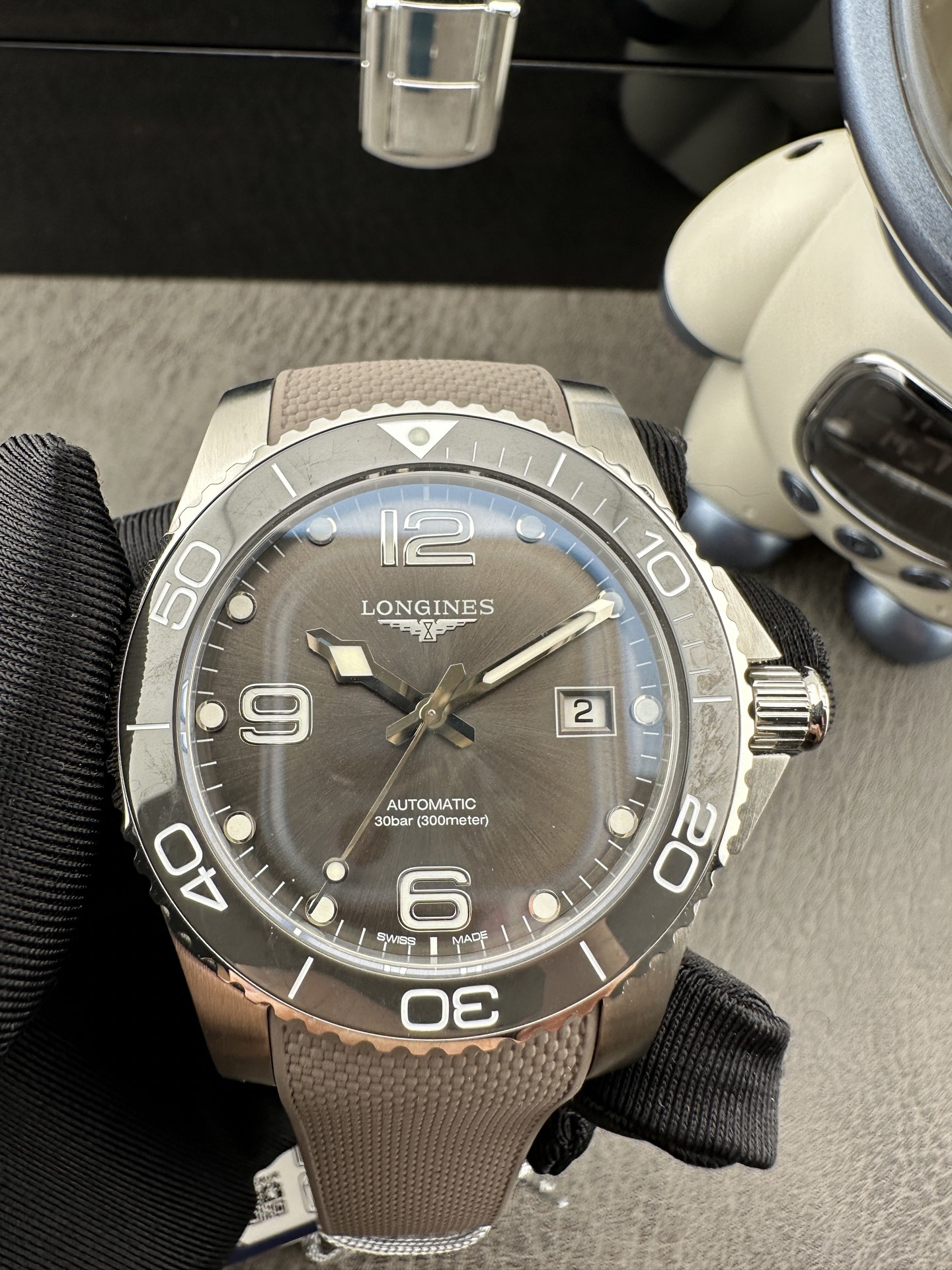 1-405.jpg Montre de plongée automatique Longines HydroConquest 41 mm – Précision suisse 1102895748