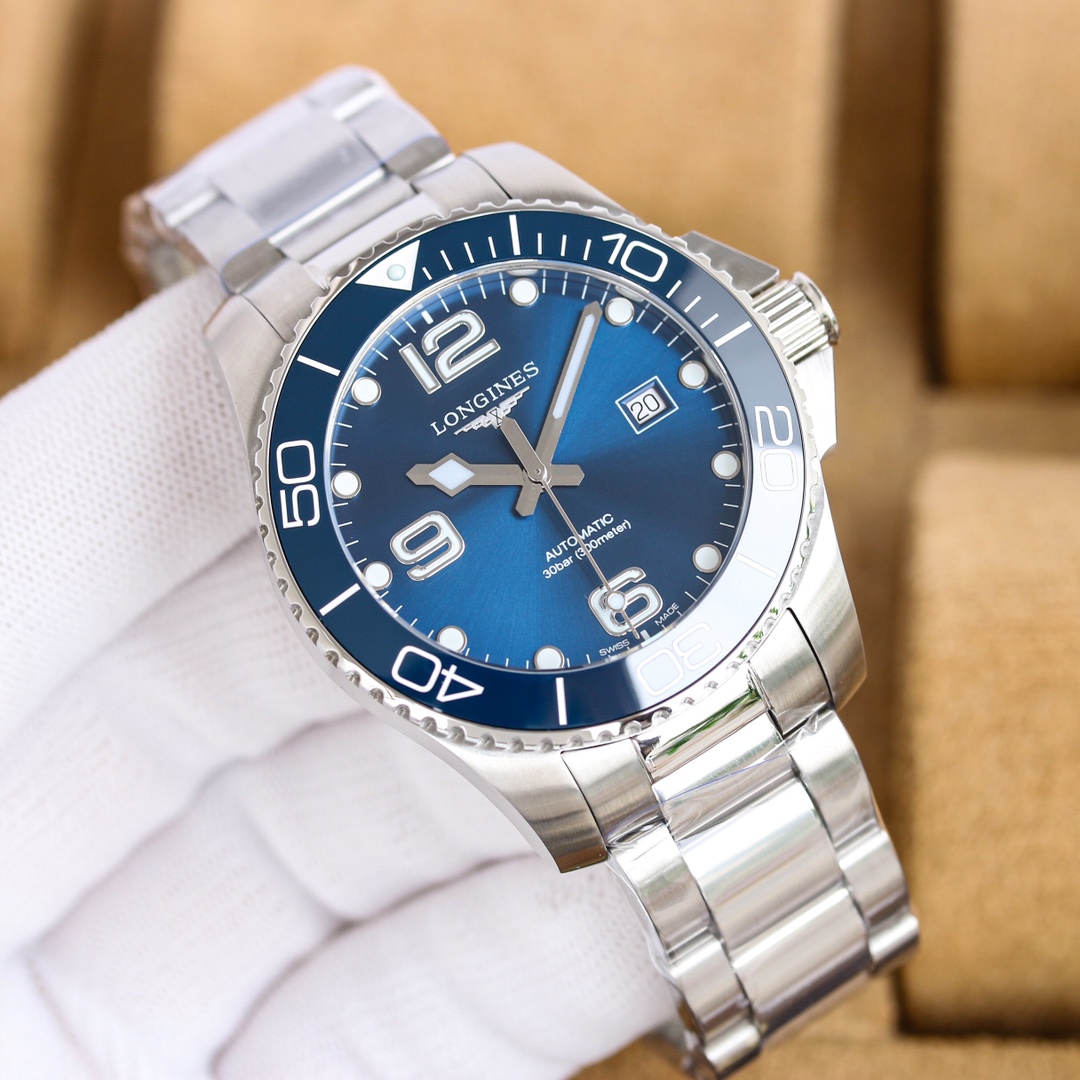 Mouvement suisse automatique Longines HydroConquest 43 mm 995797015
