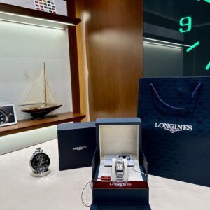 Longines Mini Detail Winner Modèle Femme Bracelet en Acier Inoxydable 21,5 mm - Quartz Suisse 995797244