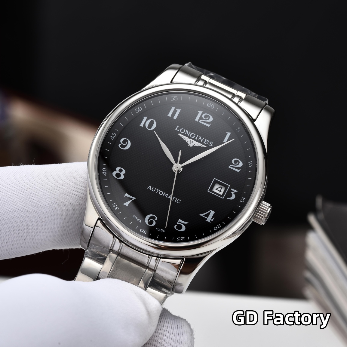 2-139.jpg Réplique d'horloges de luxe : Audemars Piguet Royal Oak Super Clone 1150214363