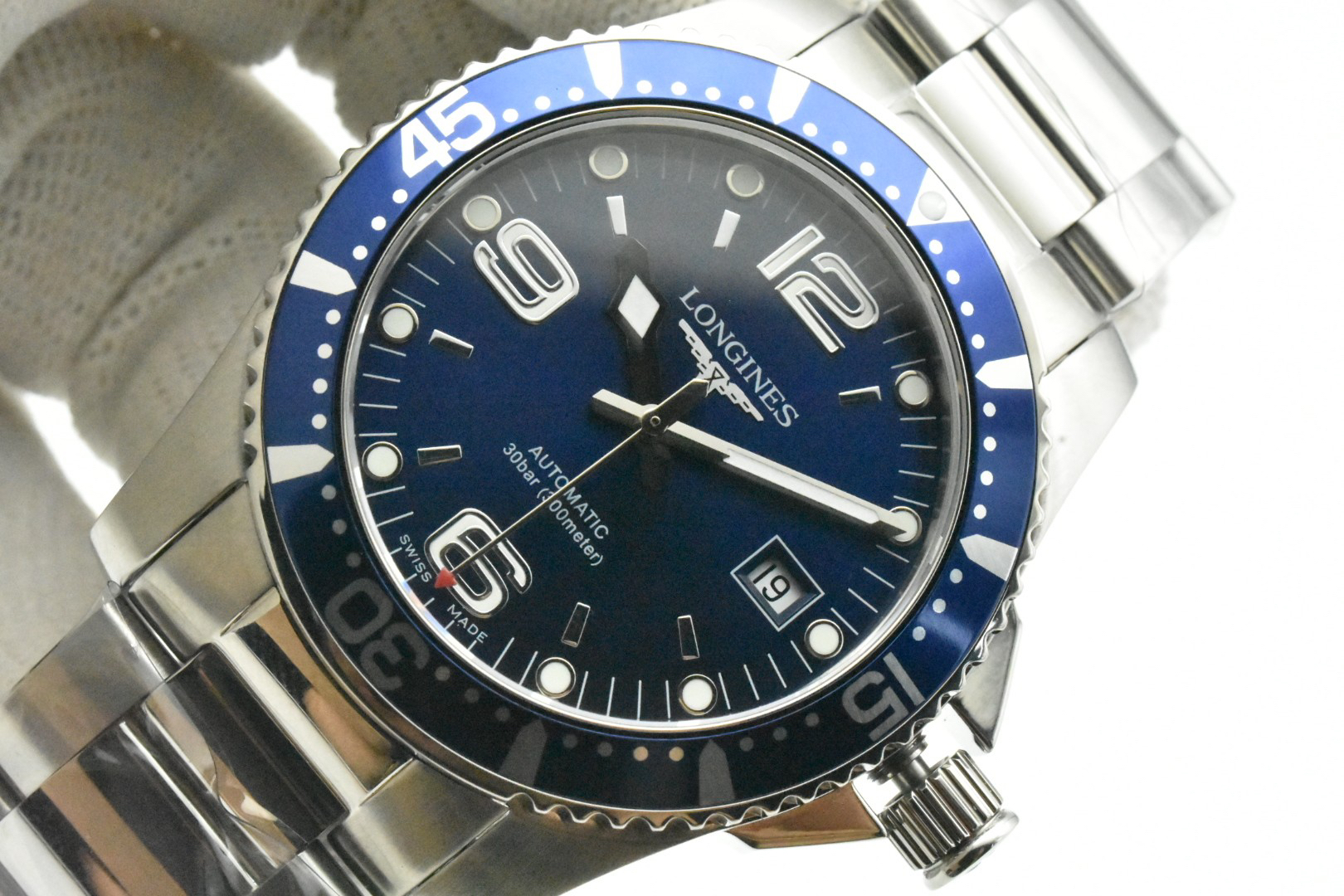 2-349.jpg Montre de plongée automatique Longines HydroConquest 41 mm - Site fiable 1134094792