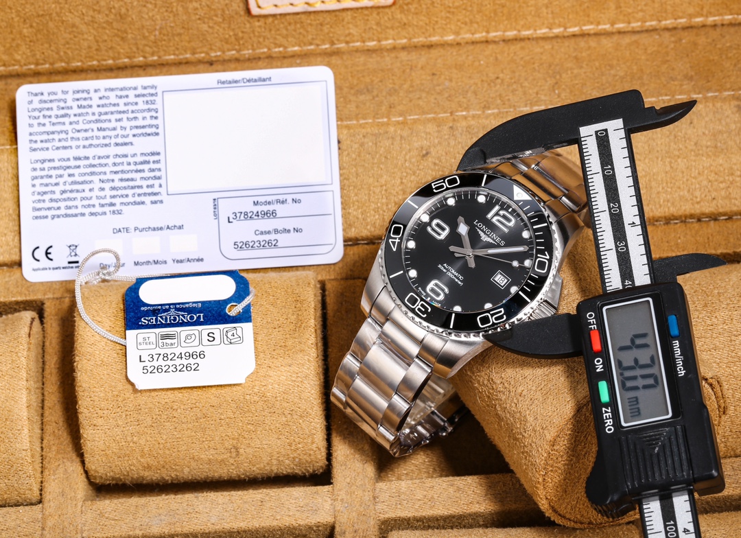 2-453.jpg Mouvement suisse automatique Longines HydroConquest 43 mm 995797015