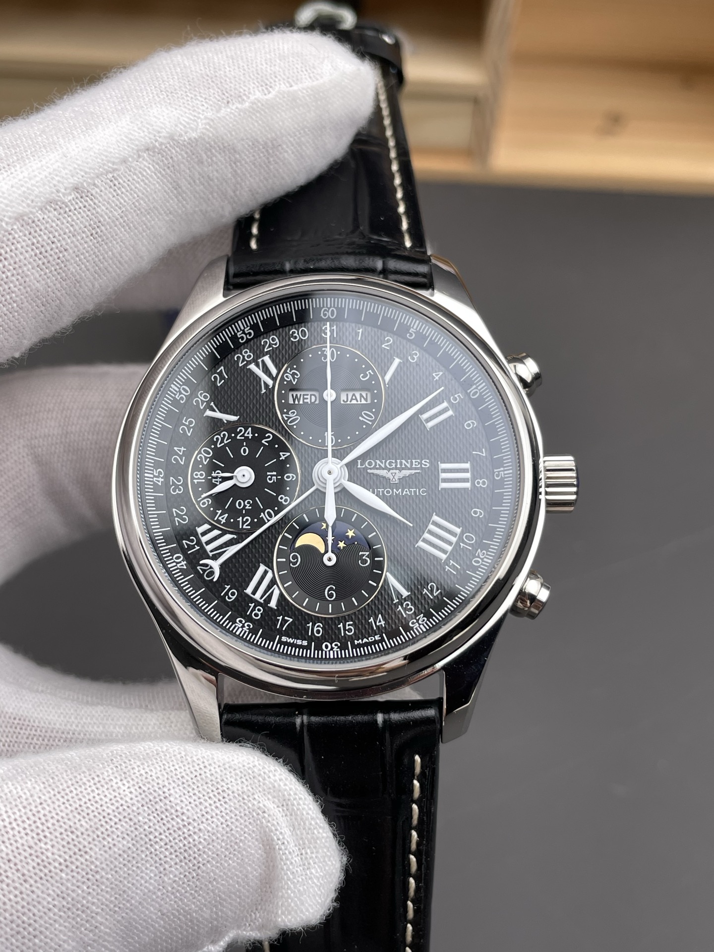 2-623.jpg Réplique de montre de luxe Longines Master Collection 42 mm | 1108964301