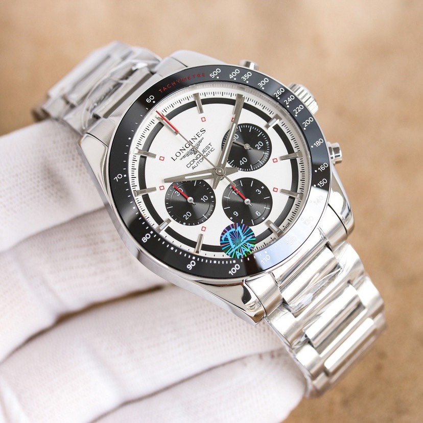 2-811.jpg Montre automatique Longines HydroConquest 42 mm – Mouvement suisse et étanche à 100 m 1111182648