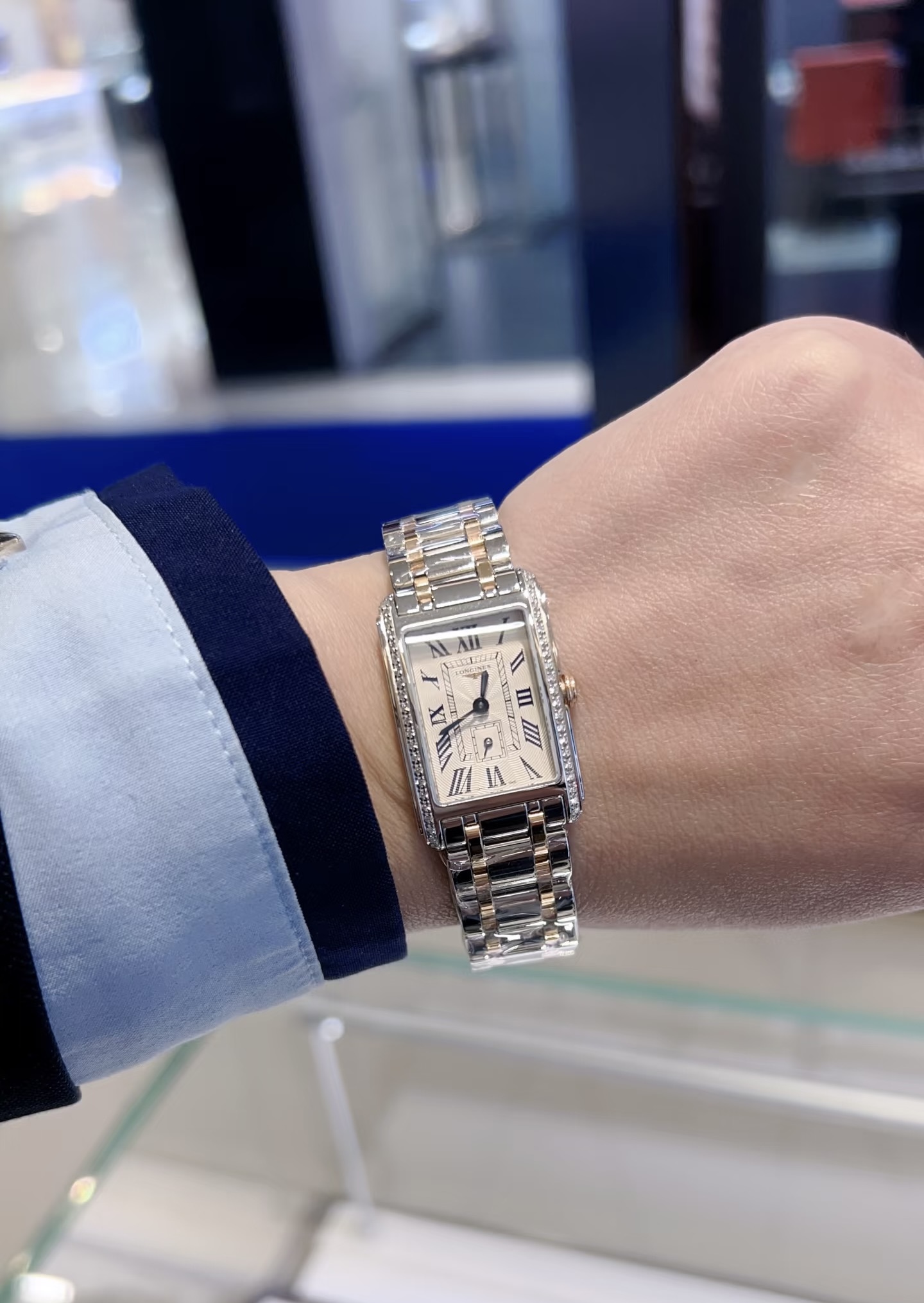 2-84.jpg Montre à quartz Longines Dionysus Vita Series 20,8 × 32 mm – Mouvement suisse haut de gamme 1125088592