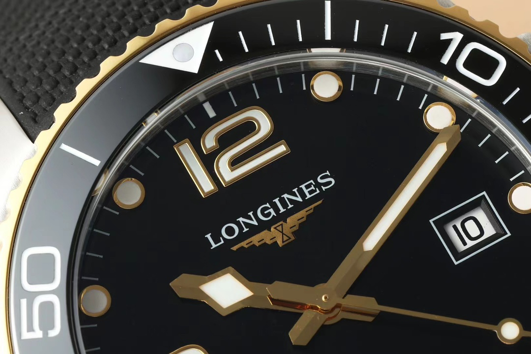 3-347.jpg Montre automatique Longines HydroConquest 41 mm - Mécanisme suisse 1117810124