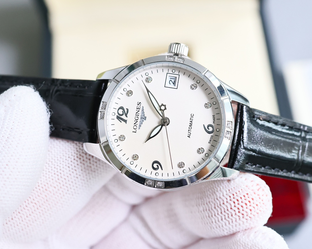 3-370.jpg Montre automatique Longines pour femme 33 mm - Mécanisme suisse 1134094753