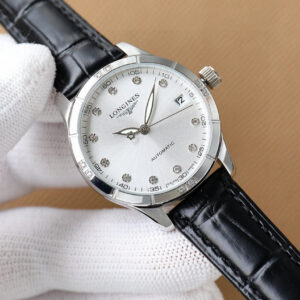 Montre automatique Longines pour femme 33 mm – Finition luxueuse et fiabilité 1137411200