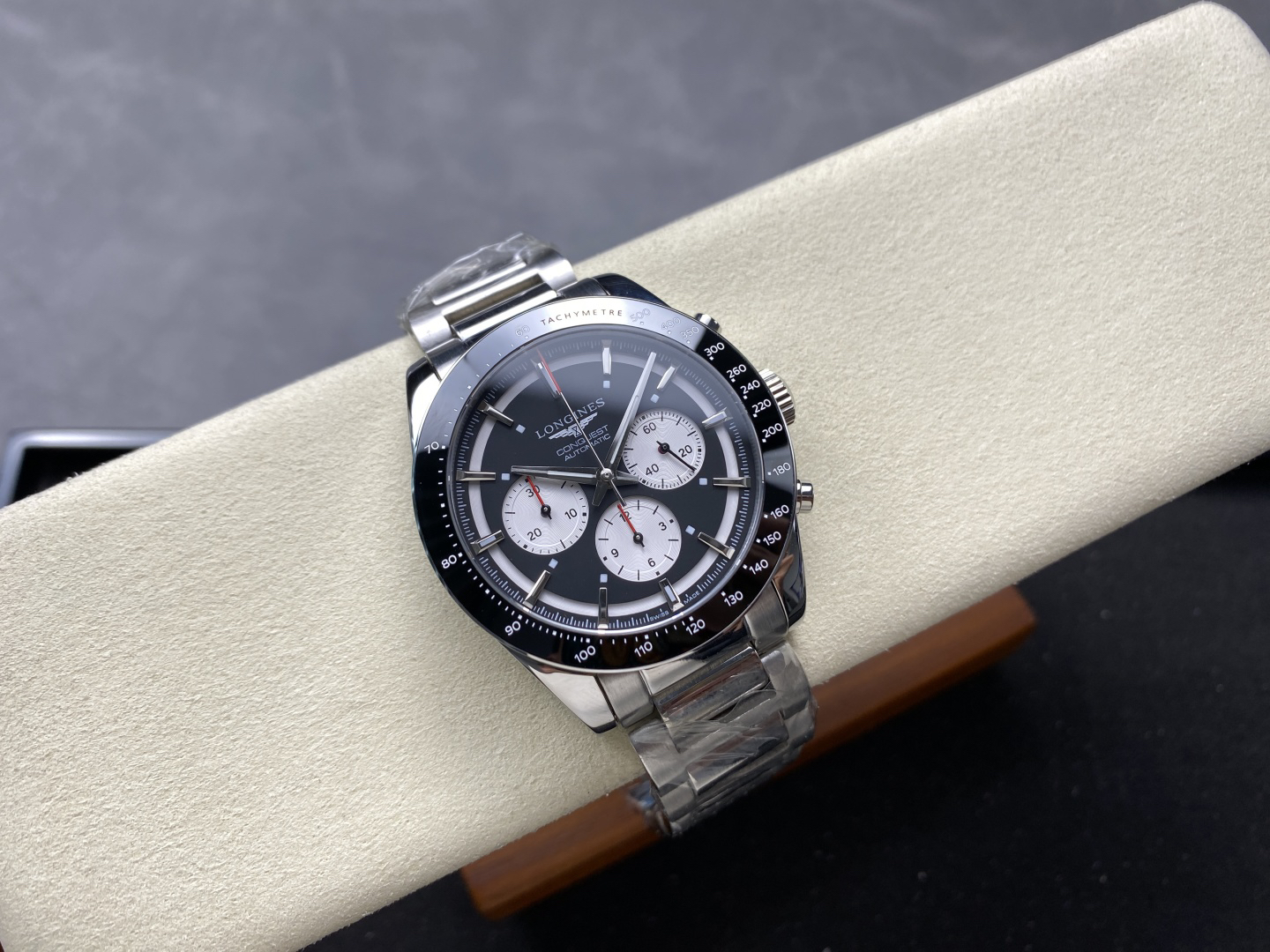 3-723.jpg Montre automatique Longines HydroConquest 42 mm - Mécanisme suisse 1134094682