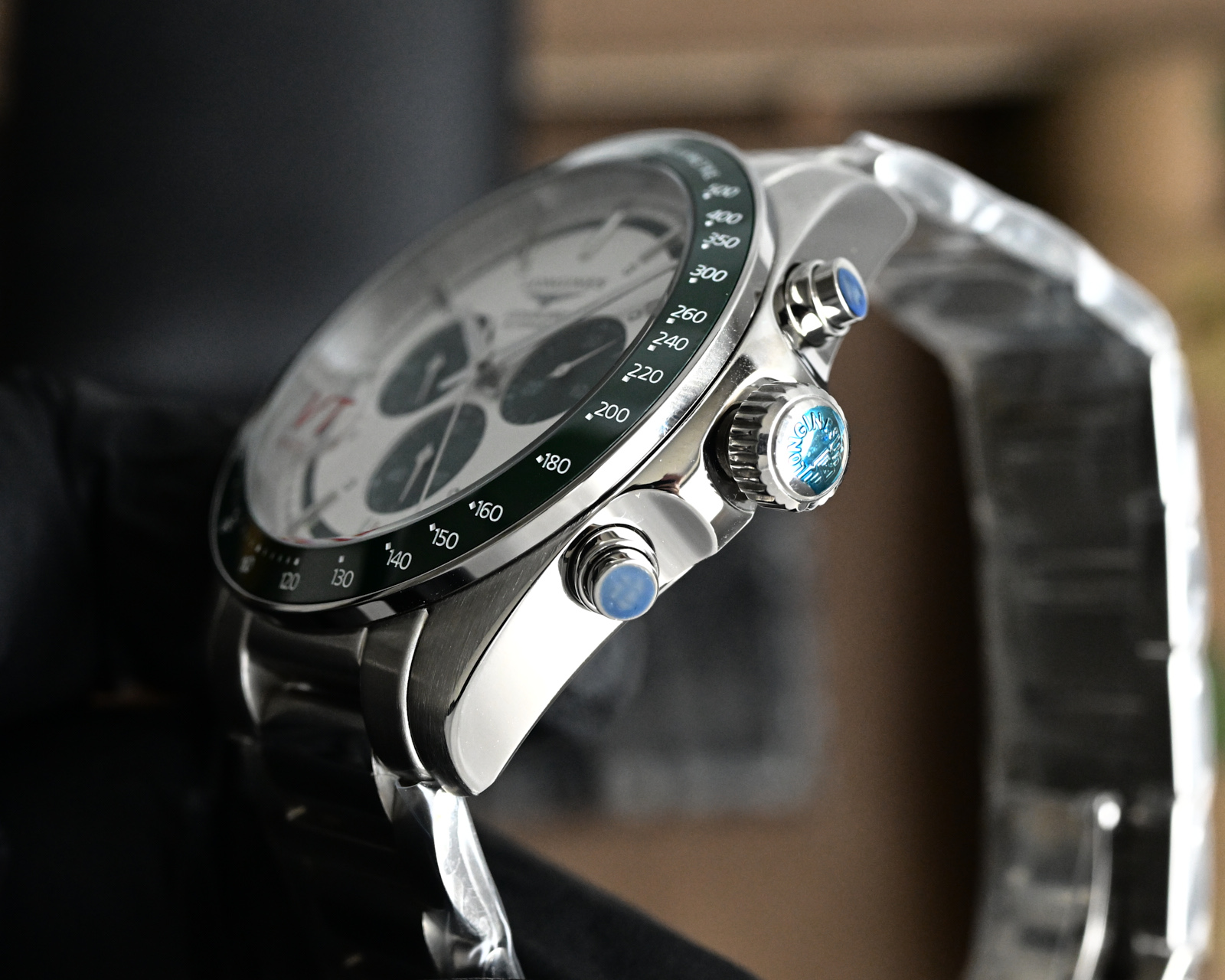 4-292.jpg Montre de plongée automatique Longines HydroConquest 42 mm - Mouvement suisse 1135387990
