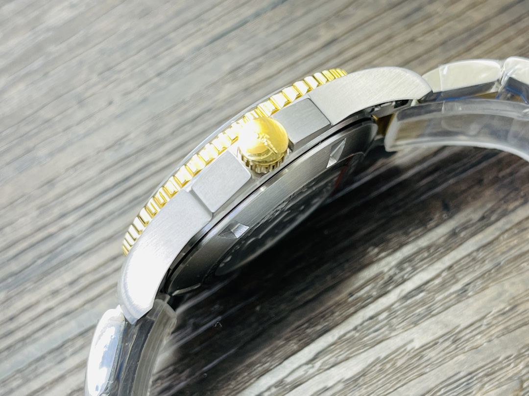 4-415.jpg Montre de plongée automatique Longines HydroConquest 41 mm - Mouvement suisse haut de gamme 1156728341