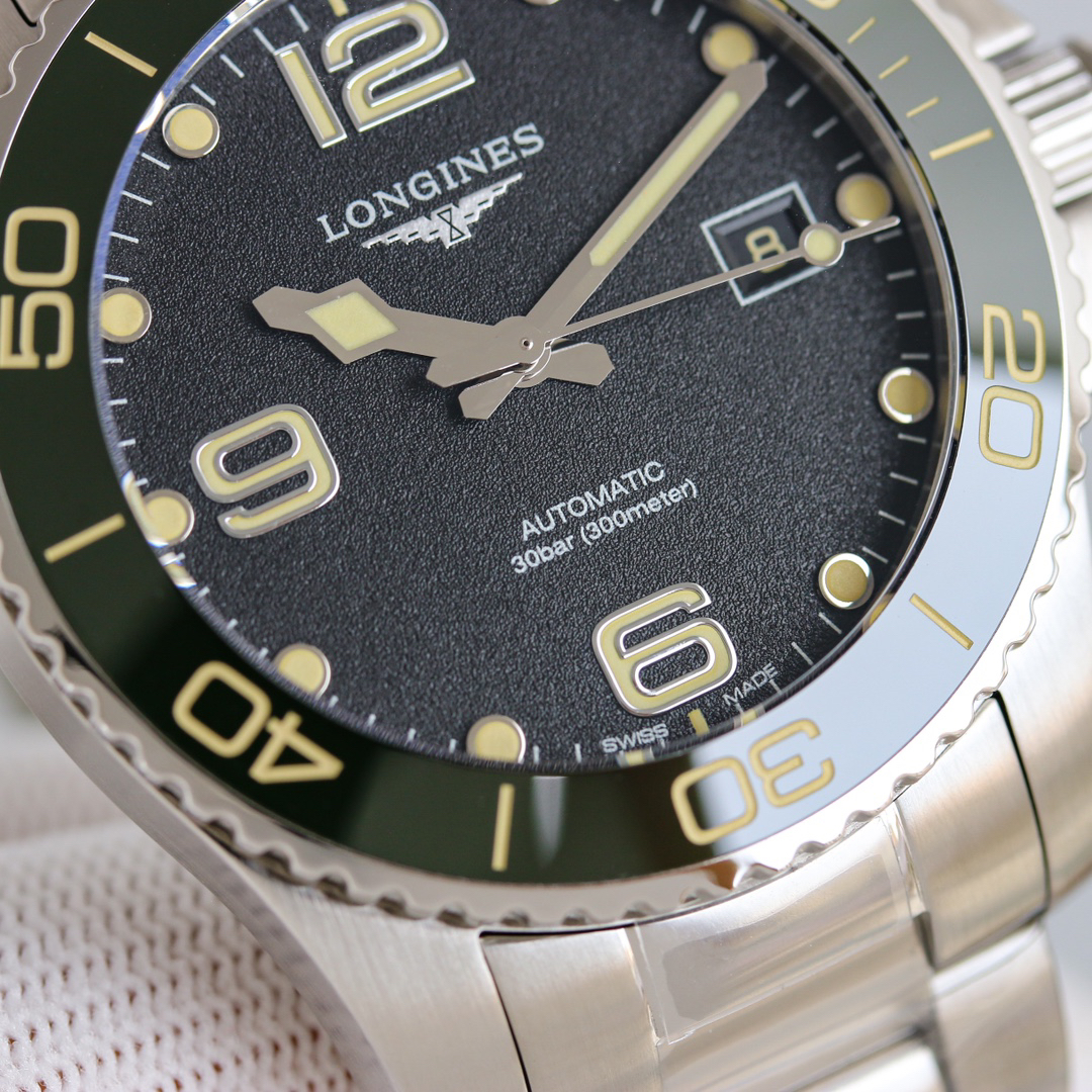 4-452.jpg Montre de plongée automatique Longines HydroConquest 41 mm – Réplique premium 1117365712