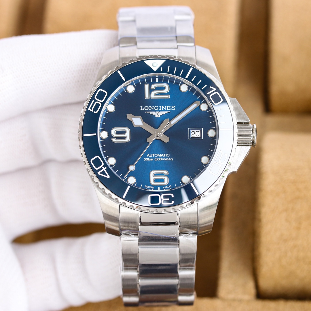 4-453.jpg Mouvement suisse automatique Longines HydroConquest 43 mm 995797015