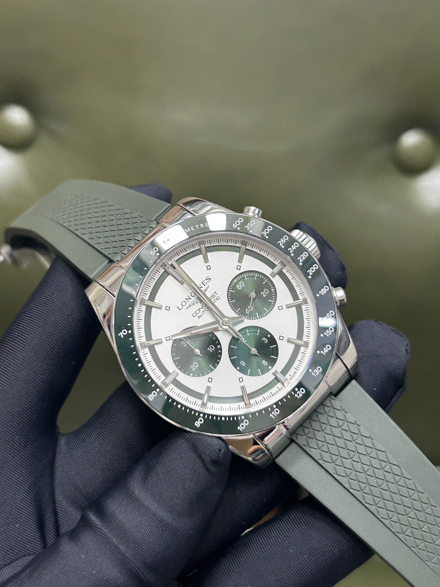 4-813.jpg Montre automatique Longines HydroConquest 42 mm - Mouvement suisse 1062912570