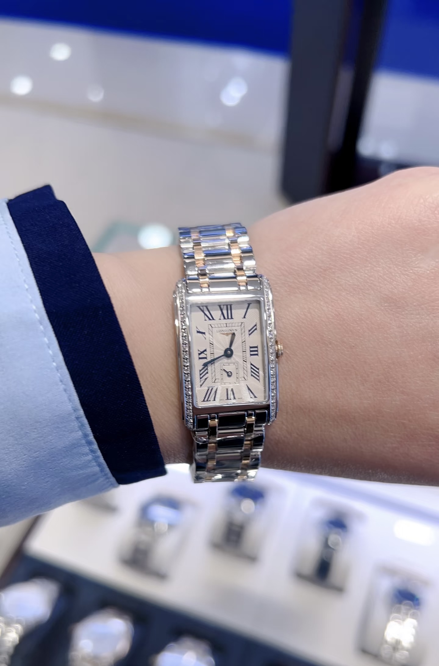 4-84.jpg Montre à quartz Longines Dionysus Vita Series 20,8 × 32 mm – Mouvement suisse haut de gamme 1125088592
