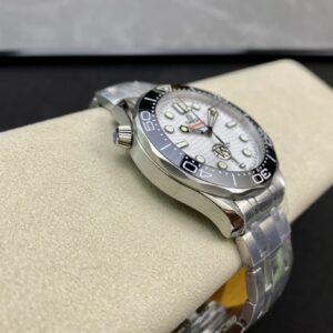 Montre Automatique Longines Ocean 42 mm - Mécanisme Suisse 1118905809
