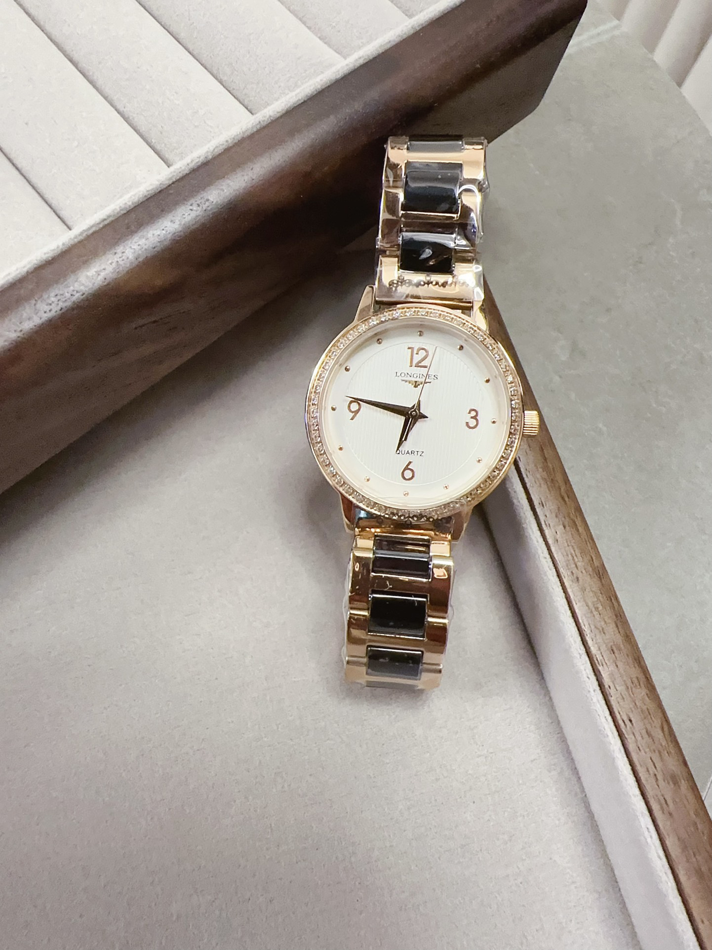 5-820.jpg Montre Femme Longines 29mm Quartz – 1136275349