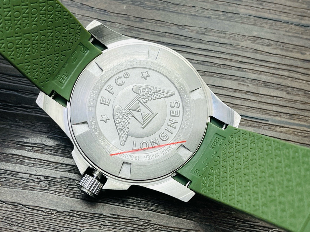 6-386.jpg Montre de plongée automatique Longines HydroConquest 41 mm - Mécanisme suisse 1146937546