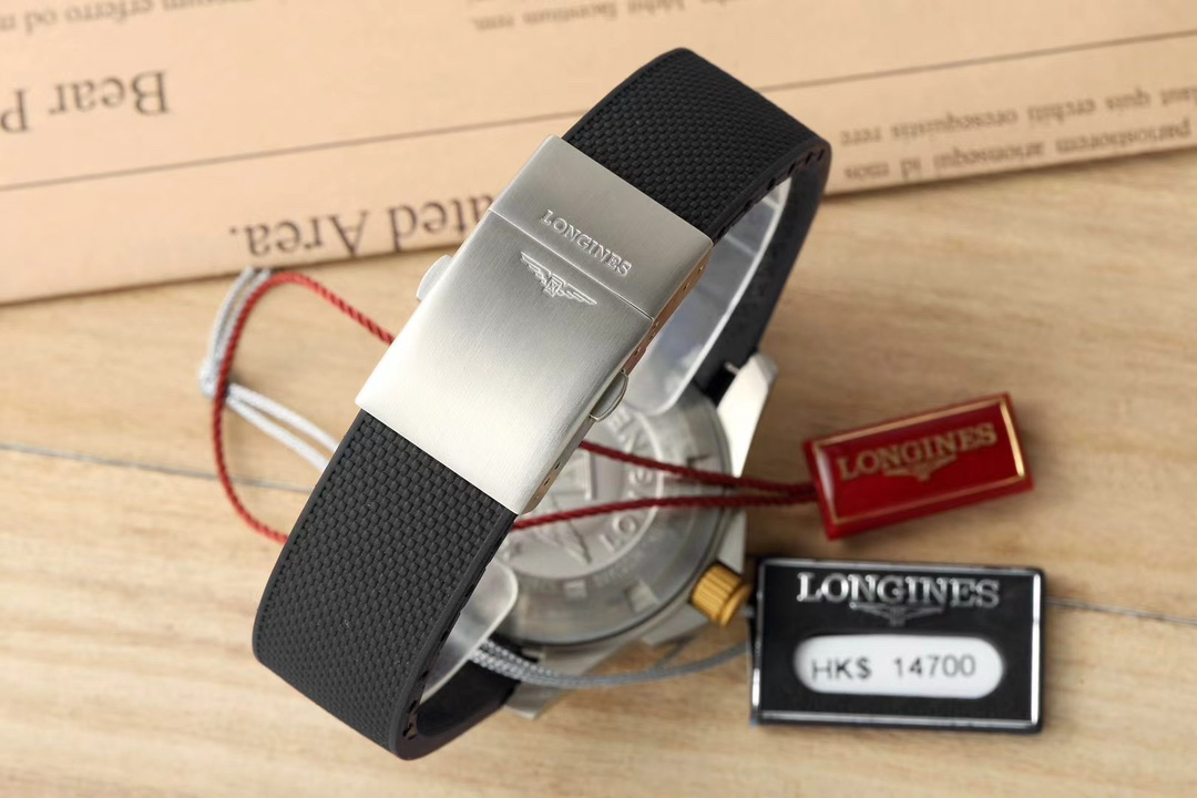 8-295.jpg Montre automatique Longines HydroConquest 41 mm - Mécanisme suisse 1117810124