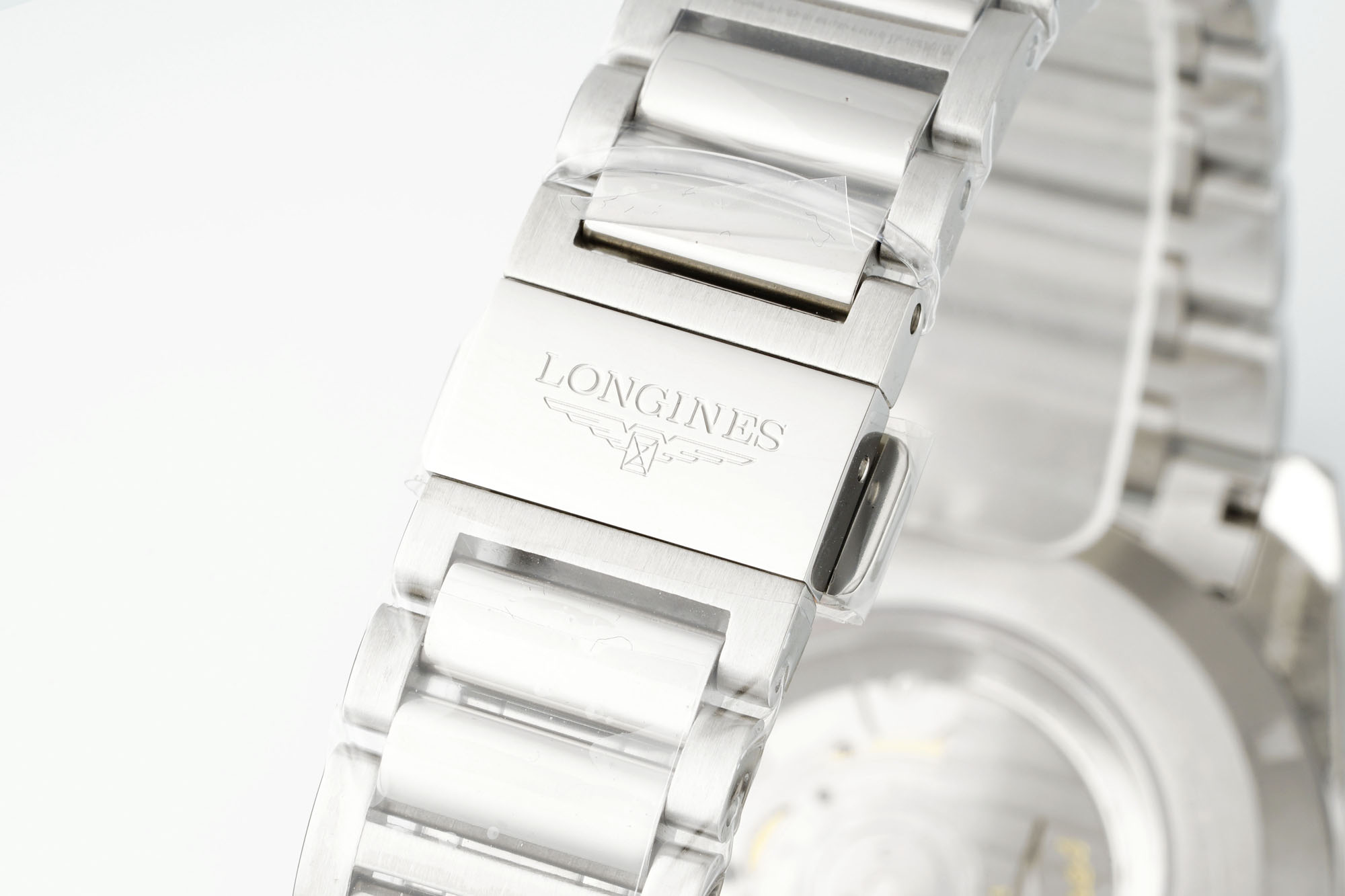 8-375.jpg Montre automatique Longines HydroConquest 41 mm 1117378602