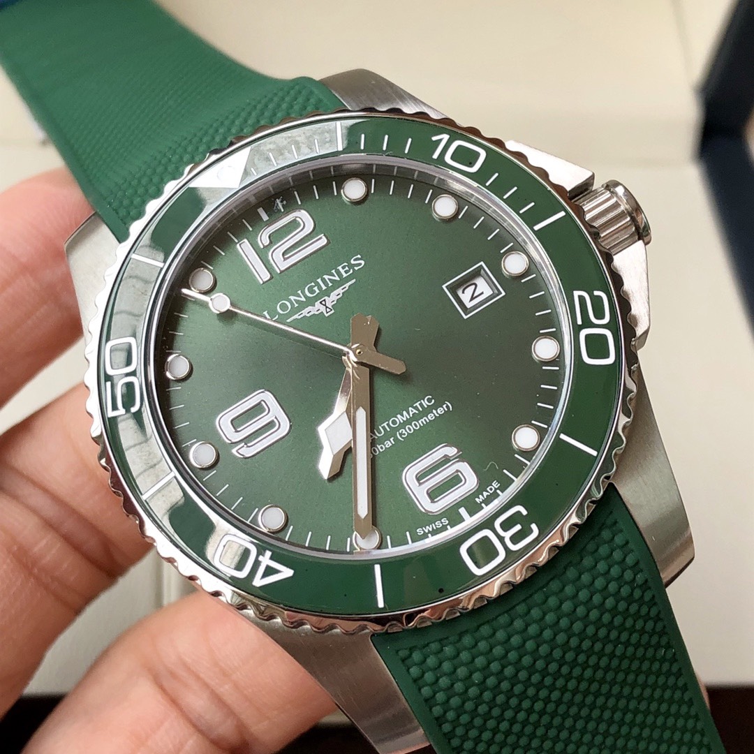 8-387.jpg Montre de plongée automatique Longines HydroConquest 41 mm – Suisse 1145138486