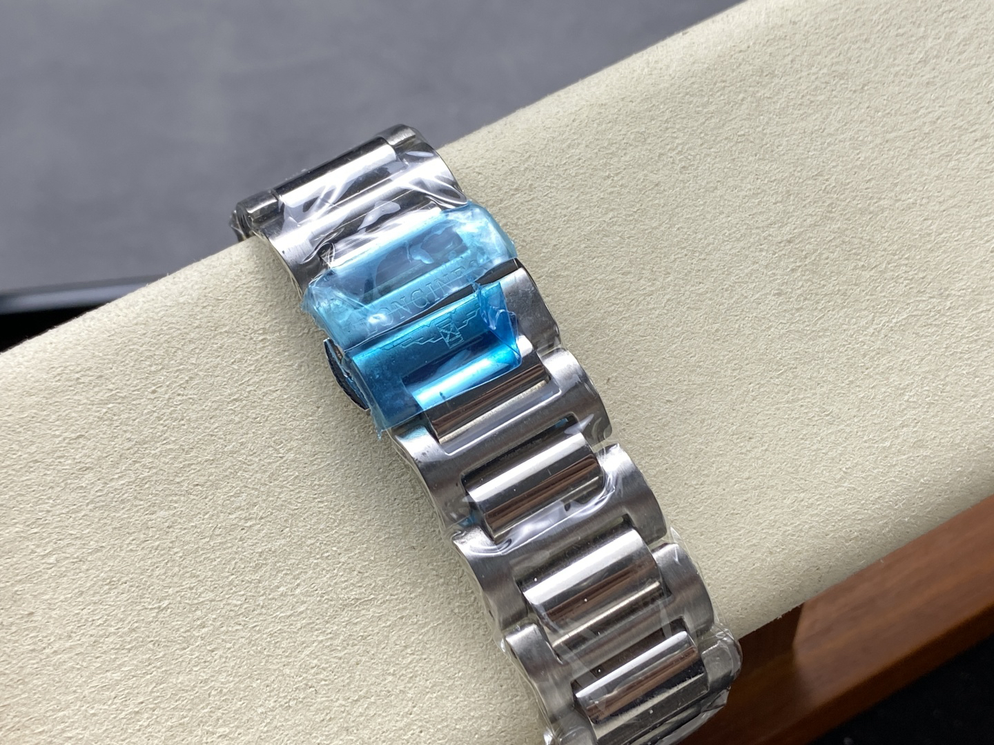 8-601.jpg Montre automatique Longines HydroConquest 42 mm - Mécanisme suisse 1134094682